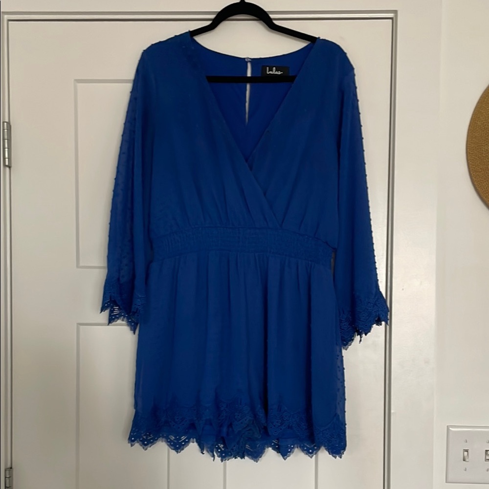 Lulu’s Blue Lace Trim V-Neck Romper